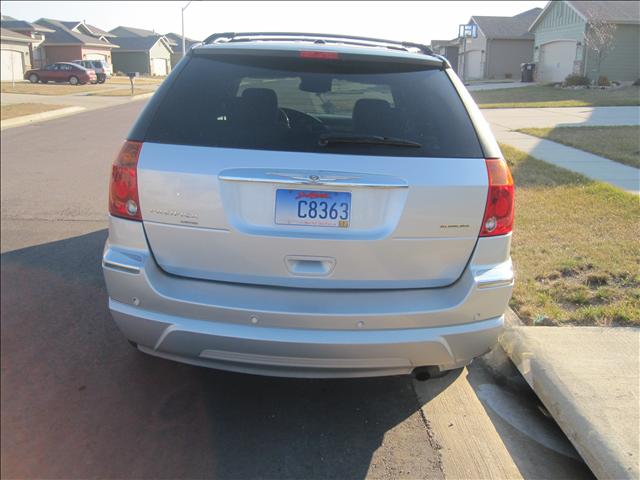 Chrysler Pacifica 2006 photo 2
