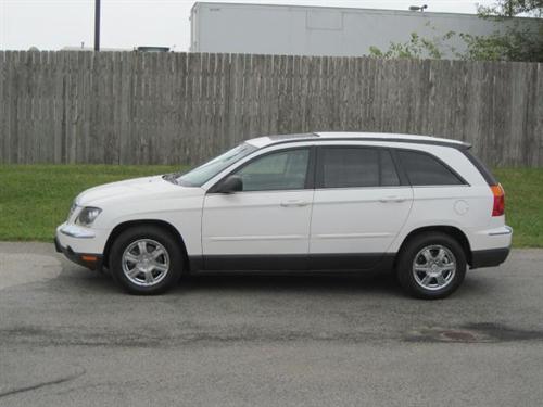 Chrysler Pacifica 2006 photo 2