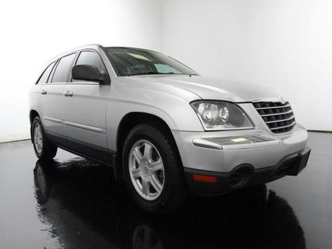 Chrysler Pacifica 2006 photo 2