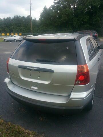 Chrysler Pacifica 2006 photo 2