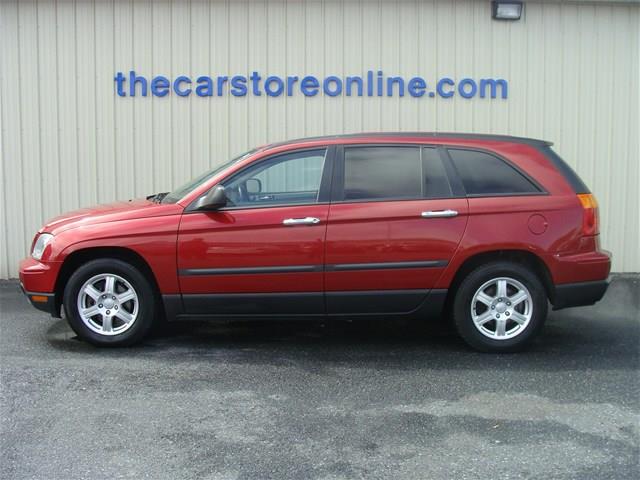 Chrysler Pacifica 995i SUV