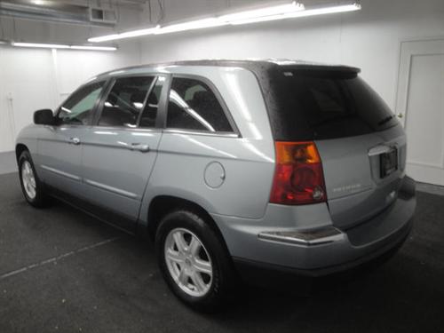 Chrysler Pacifica 2006 photo 2