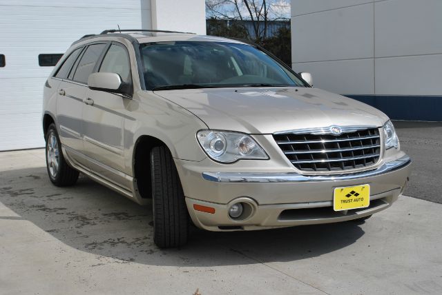 Chrysler Pacifica 2007 photo 2