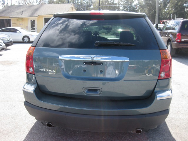 Chrysler Pacifica 2007 photo 3