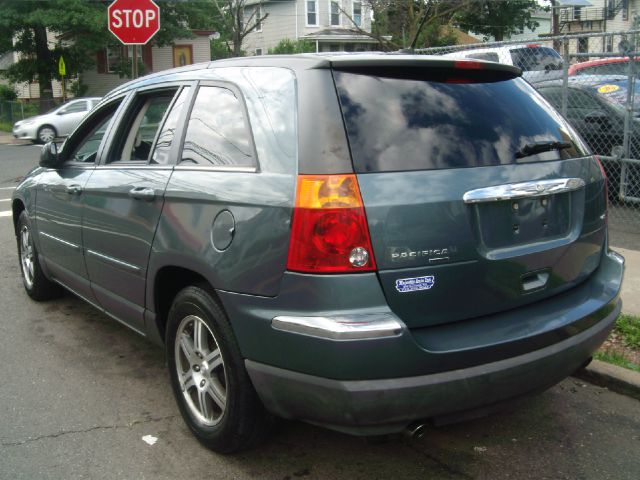 Chrysler Pacifica 2007 photo 2