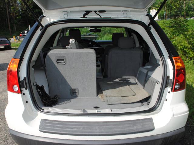 Chrysler Pacifica 2008 photo 3
