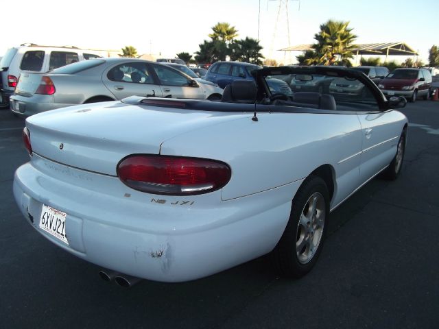 Chrysler Sebring 1999 photo 2