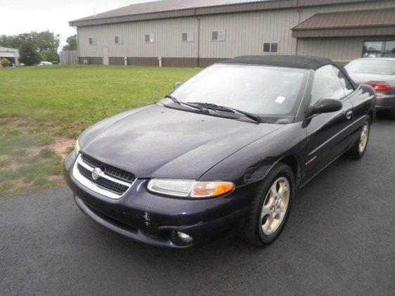 Chrysler Sebring 2000 photo 2