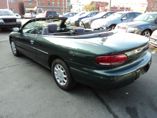 Chrysler Sebring 2000 photo 2