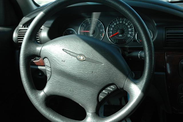 Chrysler Sebring 2002 photo 2