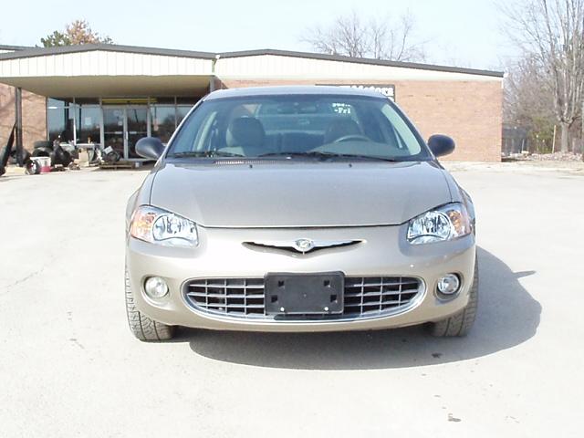 Chrysler Sebring 2002 photo 2