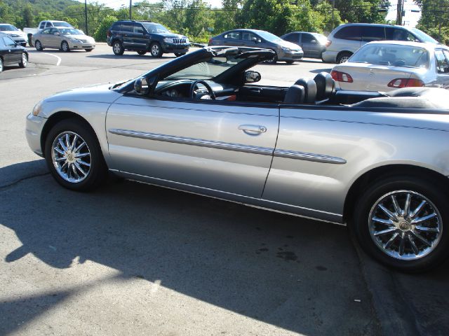 Chrysler Sebring 2002 photo 3