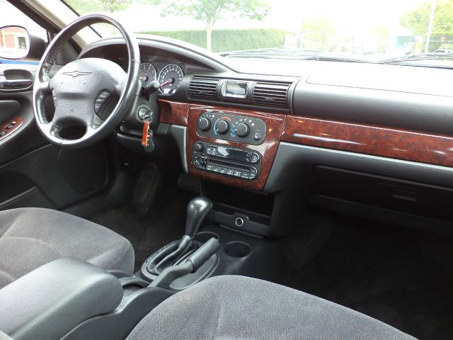 Chrysler Sebring Off-road Sedan