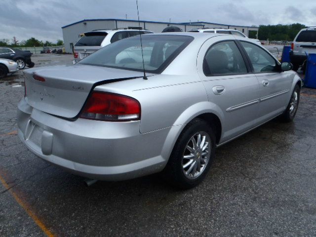 Chrysler Sebring Off-road Sedan