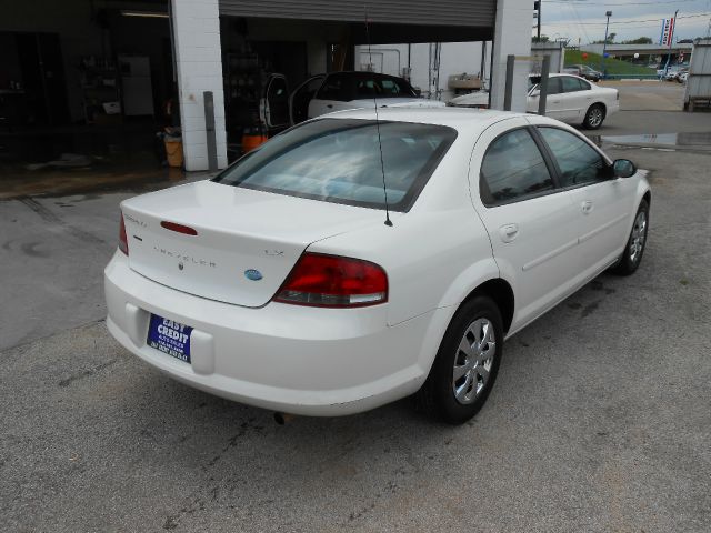 Chrysler Sebring 2002 photo 2