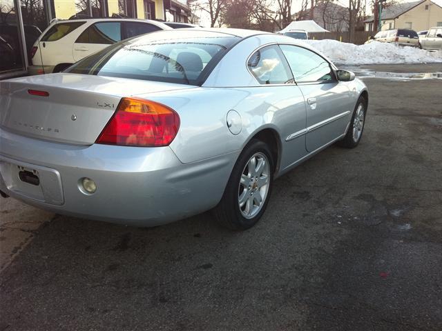 Chrysler Sebring 2002 photo 4