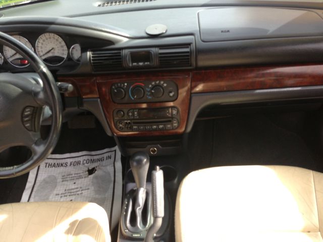Chrysler Sebring 2002 photo 16