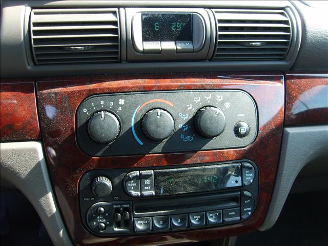 Chrysler Sebring 2002 photo 2