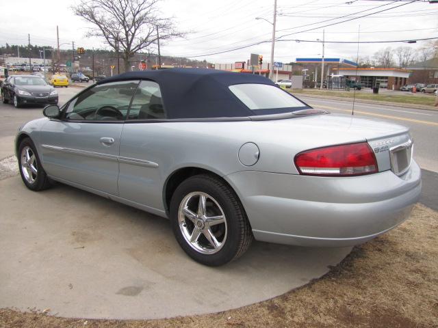 Chrysler Sebring 2002 photo 4