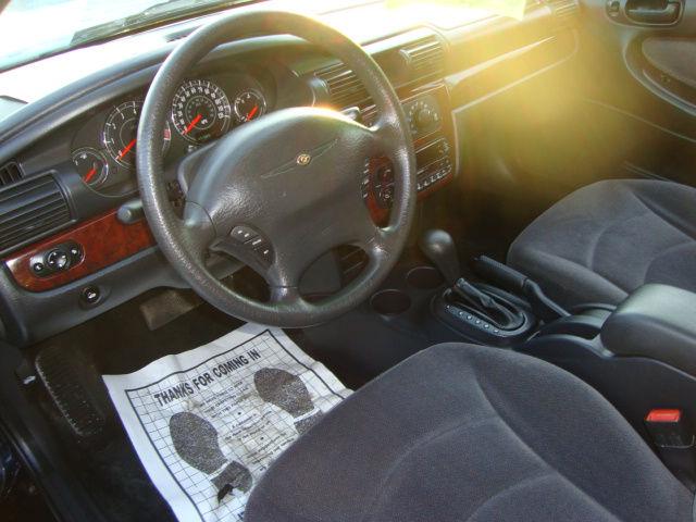 Chrysler Sebring 2002 photo 3