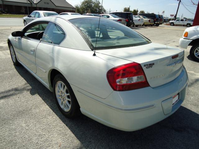 Chrysler Sebring 2003 photo 2