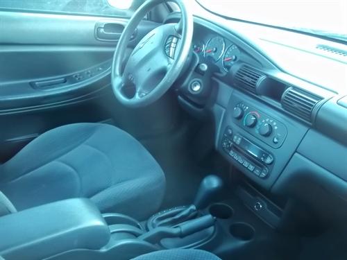 Chrysler Sebring 2004 photo 2