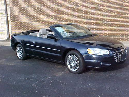 Chrysler Sebring 2004 photo 2