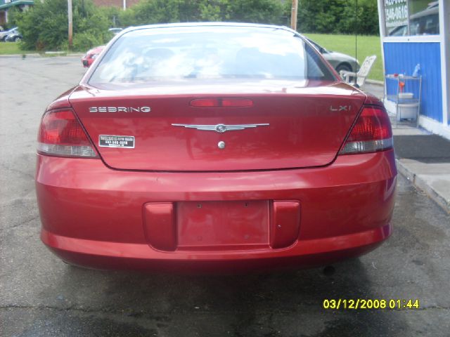 Chrysler Sebring 2004 photo 2
