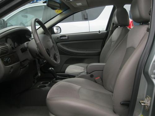 Chrysler Sebring 2004 photo 4