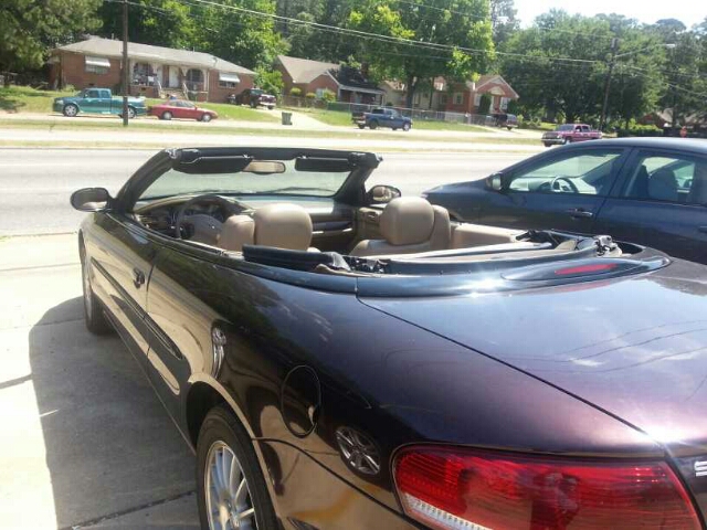 Chrysler Sebring 2004 photo 2