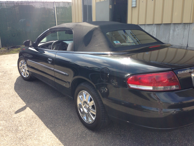Chrysler Sebring 2004 photo 1