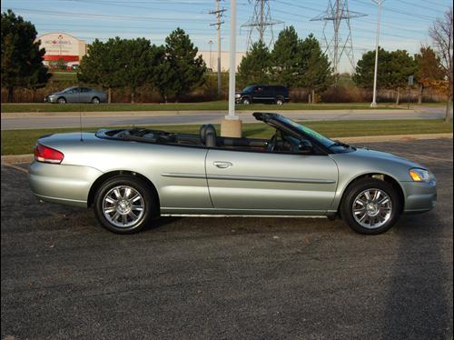 Chrysler Sebring 2004 photo 2
