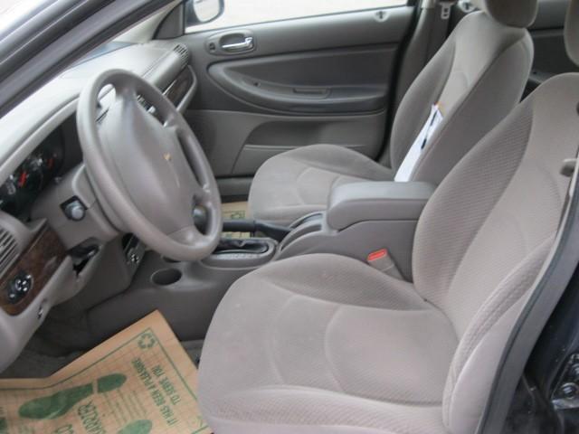 Chrysler Sebring 2004 photo 4