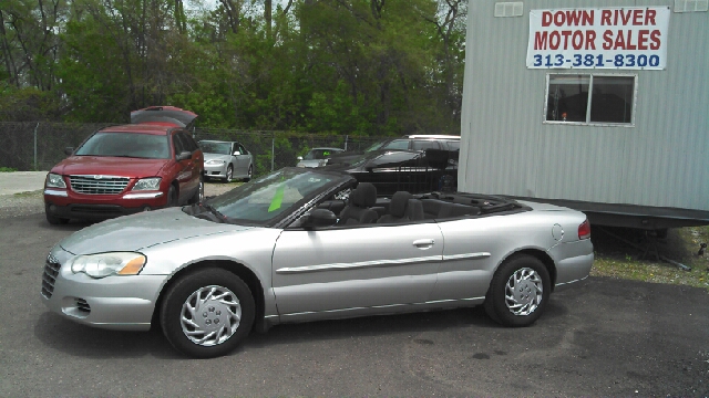 Chrysler Sebring 2004 photo 2