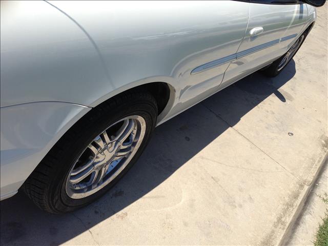 Chrysler Sebring 2004 photo 2