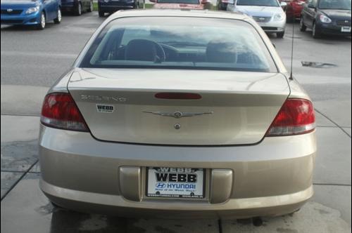 Chrysler Sebring 2004 photo 2