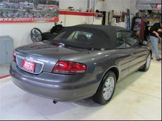 Chrysler Sebring 2004 photo 2