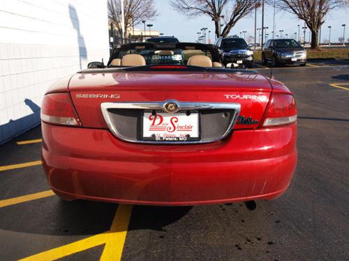 Chrysler Sebring 2004 photo 4