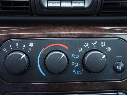 Chrysler Sebring 2004 photo 2