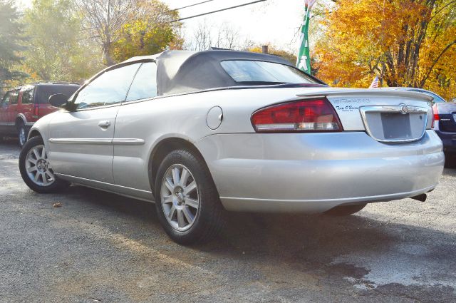 Chrysler Sebring 2004 photo 2