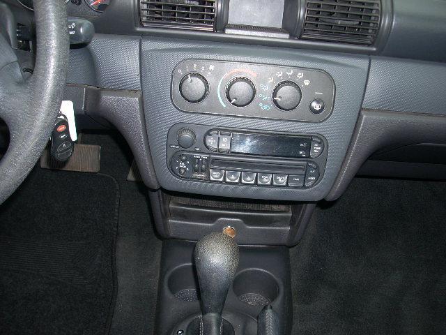 Chrysler Sebring 2004 photo 2