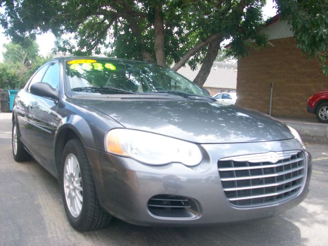 Chrysler Sebring 2004 photo 2