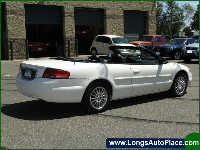 Chrysler Sebring 2004 photo 3