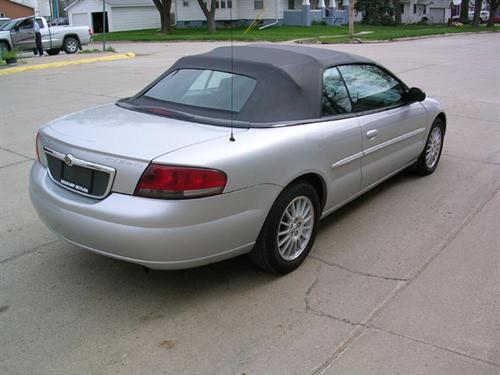 Chrysler Sebring 2004 photo 2