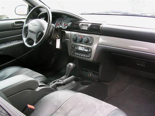 Chrysler Sebring 2004 photo 4