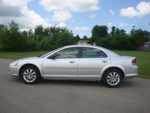 Chrysler Sebring 2004 photo 1