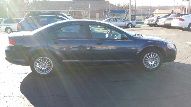 Chrysler Sebring 2004 photo 4