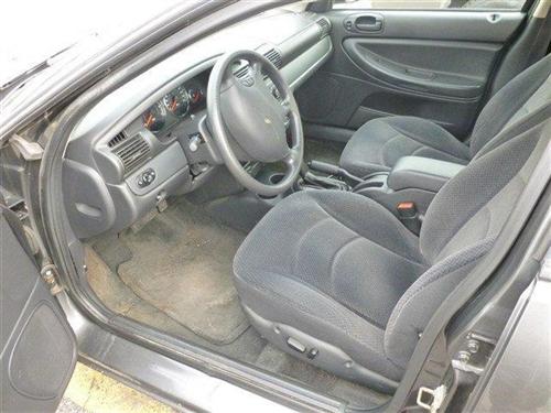 Chrysler Sebring 2004 photo 1