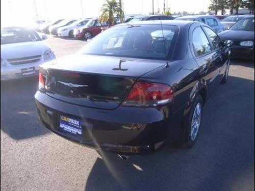 Chrysler Sebring 2004 photo 4