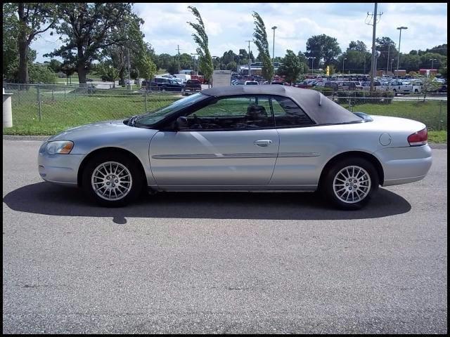 Chrysler Sebring 2004 photo 3